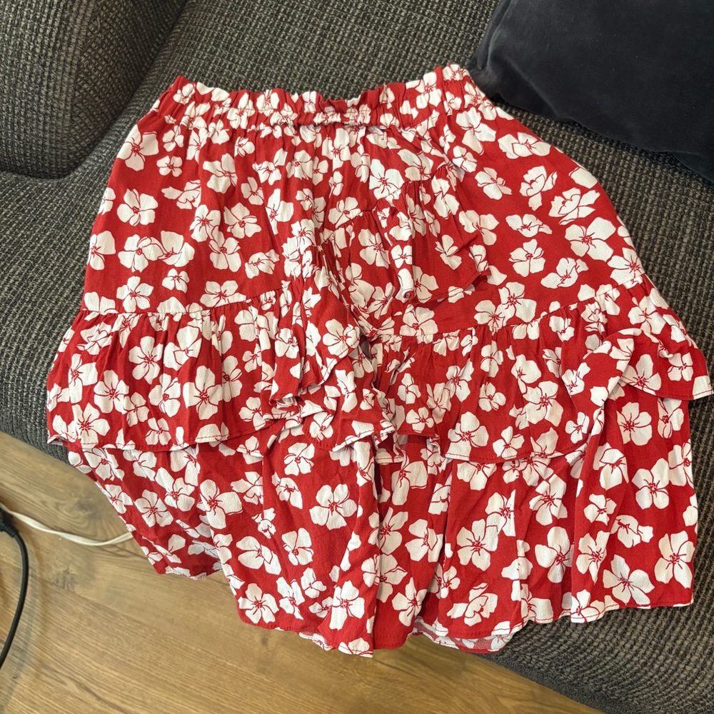 MINKPINK Red and White Floral Skirt